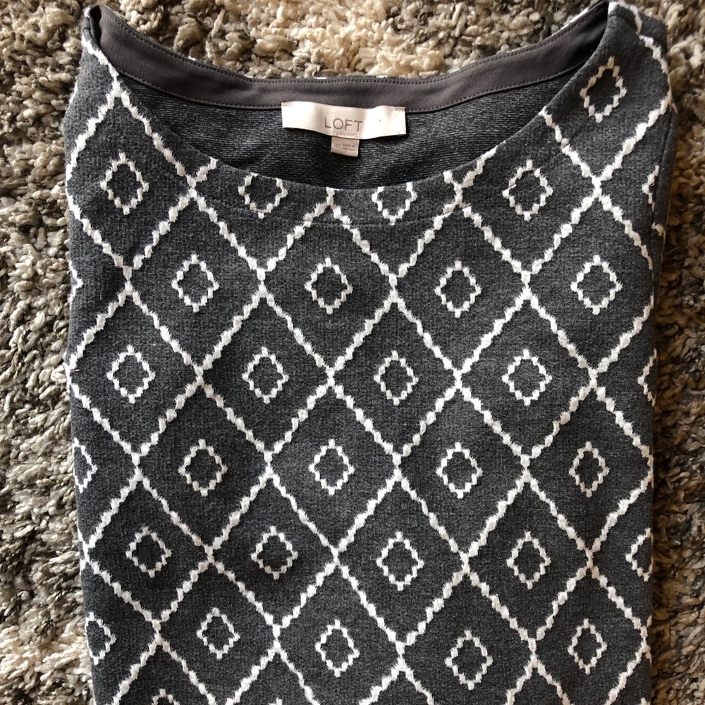 Woman’s LOFT dress